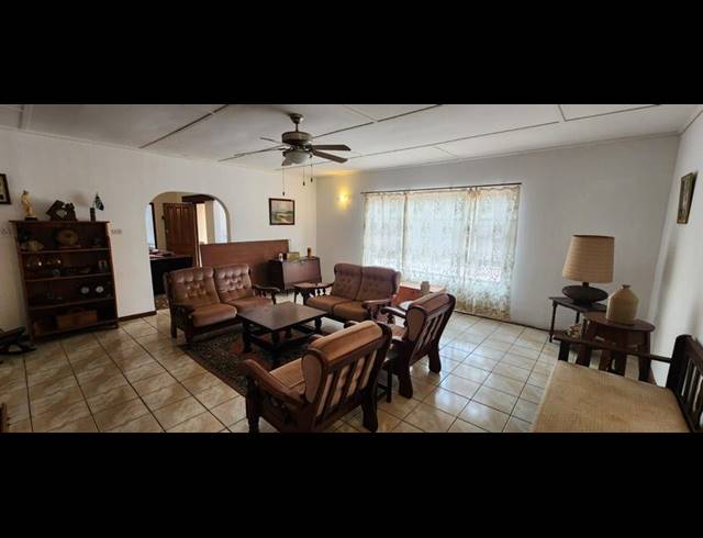 3 BEDROOM HOUSE FOR SALE IN WIDENHAM